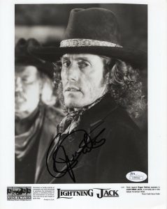 ROGER DALTREY HAND SIGNED 8×10 PHOTO AWESOME+RARE SINGER FOR THE WHO JSA COLLECTIBLE MEMORABILIA