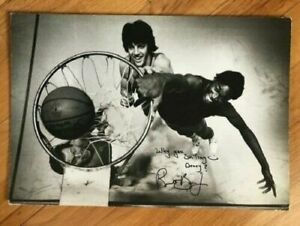 ROOSEVELT BOUIE VINTAGE HAND SIGNED 9x13 PHOTO+COA SYRACUSE DUNKING ON SCHAYES