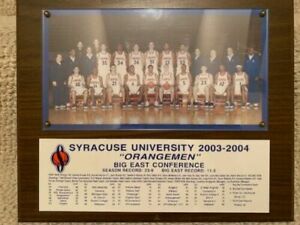 SYRACUSE BASKETBALL 10x12 TEAM PLAQUE FROM 2003-2004 SEASON AMAZING CONDITION