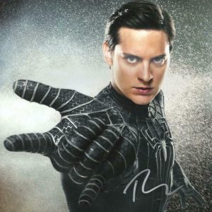TOBEY MAGUIRE SIGNED 11X14 PHOTO SPIDER-MAN MARVEL AUTOGRAPH BECKETT LOA B