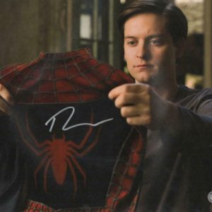 TOBEY MAGUIRE SIGNED 11X14 PHOTO SPIDER-MAN MARVEL AUTOGRAPH BECKETT LOA C