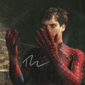 TOBEY MAGUIRE SIGNED 11X14 PHOTO SPIDER-MAN MARVEL AUTOGRAPH BECKETT LOA D