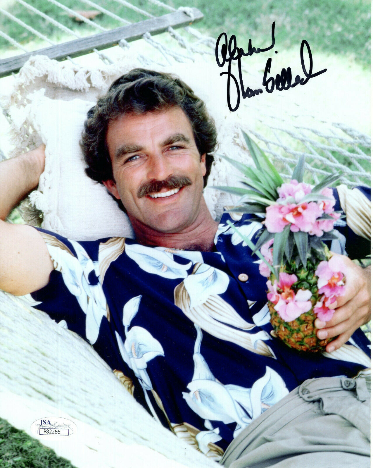 Tom Selleck Hand Signed 8x10 Color Photo Sexy Pose As Magnum Pi Jsa Autographia 1163