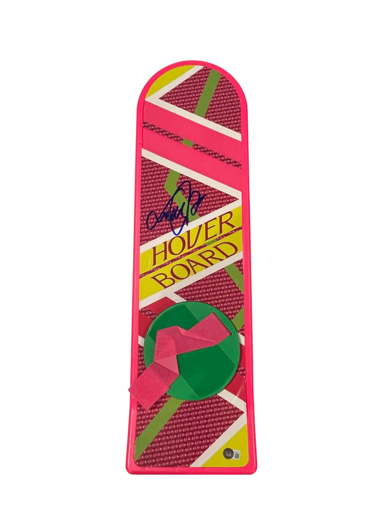 MICHAEL J FOX SIGNED BACK TO THE FUTURE HOVERBOARD AUTOGRAPH PROOF BECKETT 17