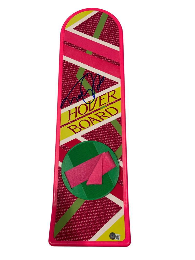 MICHAEL J FOX SIGNED BACK TO THE FUTURE HOVERBOARD AUTOGRAPH PROOF BECKETT 124