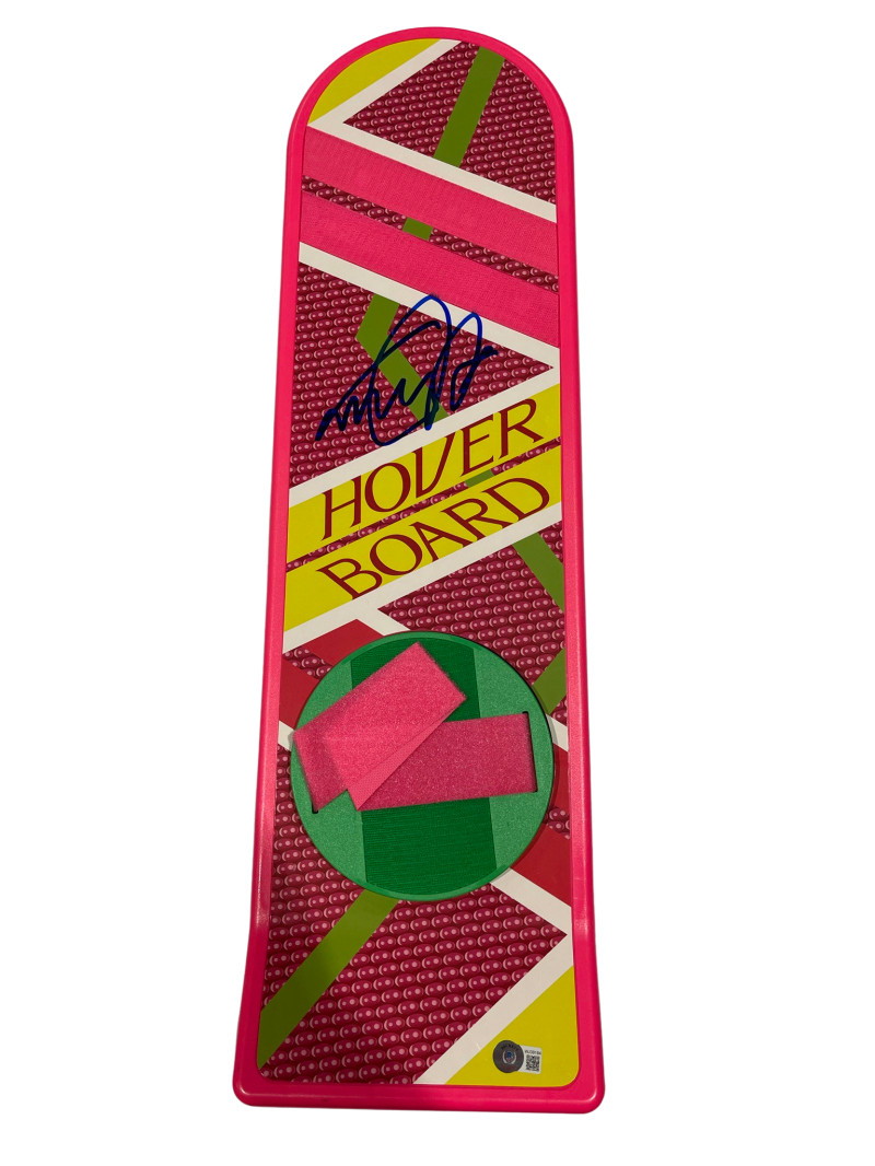 MICHAEL J FOX SIGNED BACK TO THE FUTURE HOVERBOARD AUTOGRAPH PROOF BECKETT 133