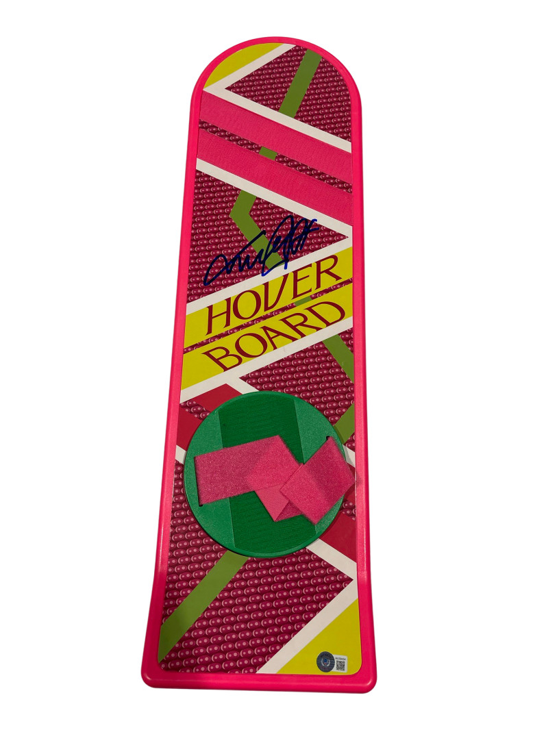 MICHAEL J FOX SIGNED BACK TO THE FUTURE HOVERBOARD AUTOGRAPH PROOF BECKETT 136