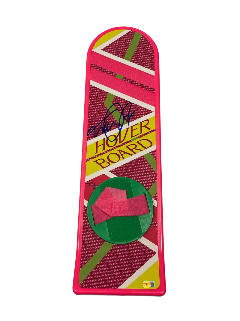 MICHAEL J FOX SIGNED BACK TO THE FUTURE HOVERBOARD AUTOGRAPH PROOF BECKETT 51