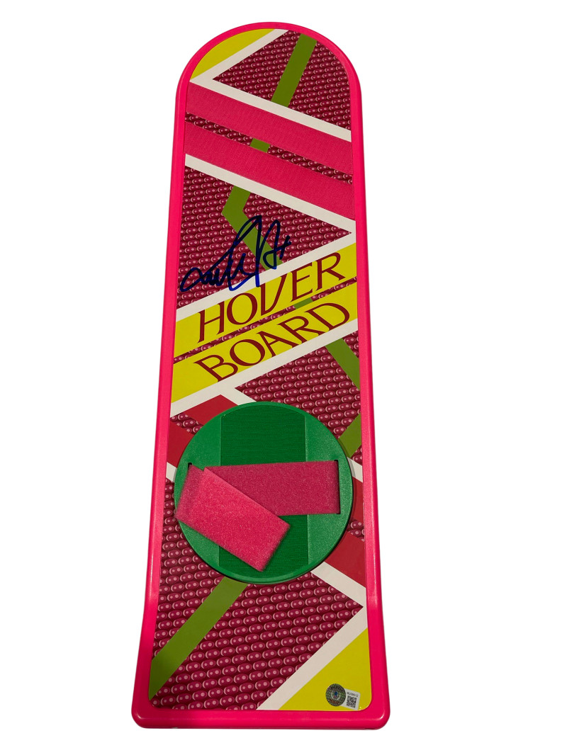 MICHAEL J FOX SIGNED BACK TO THE FUTURE HOVERBOARD AUTOGRAPH PROOF BECKETT 137