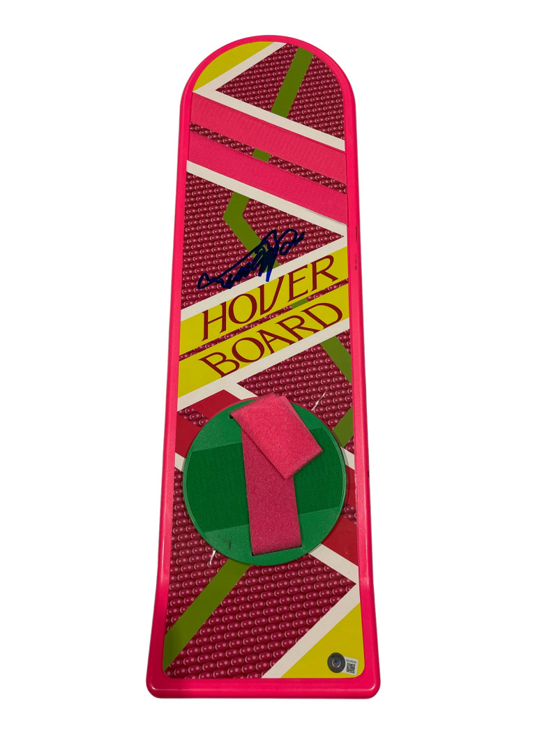 MICHAEL J FOX SIGNED BACK TO THE FUTURE HOVERBOARD AUTOGRAPH PROOF BECKETT 139