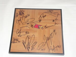 2016 LOUISVILLE CARDINAL TEAM SIGNED FRAMED 12X12 FLOORBOARD DAMION LEE LEWIS ++