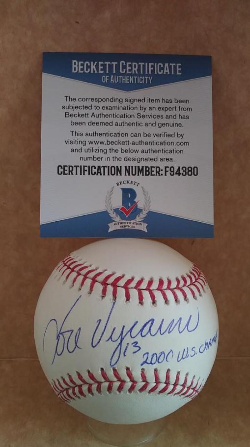 JOSE VIZCAINO 2000 WS CHAMPS YANKEES SIGNED AUTO M.L BASEBALL BECKETT F94380