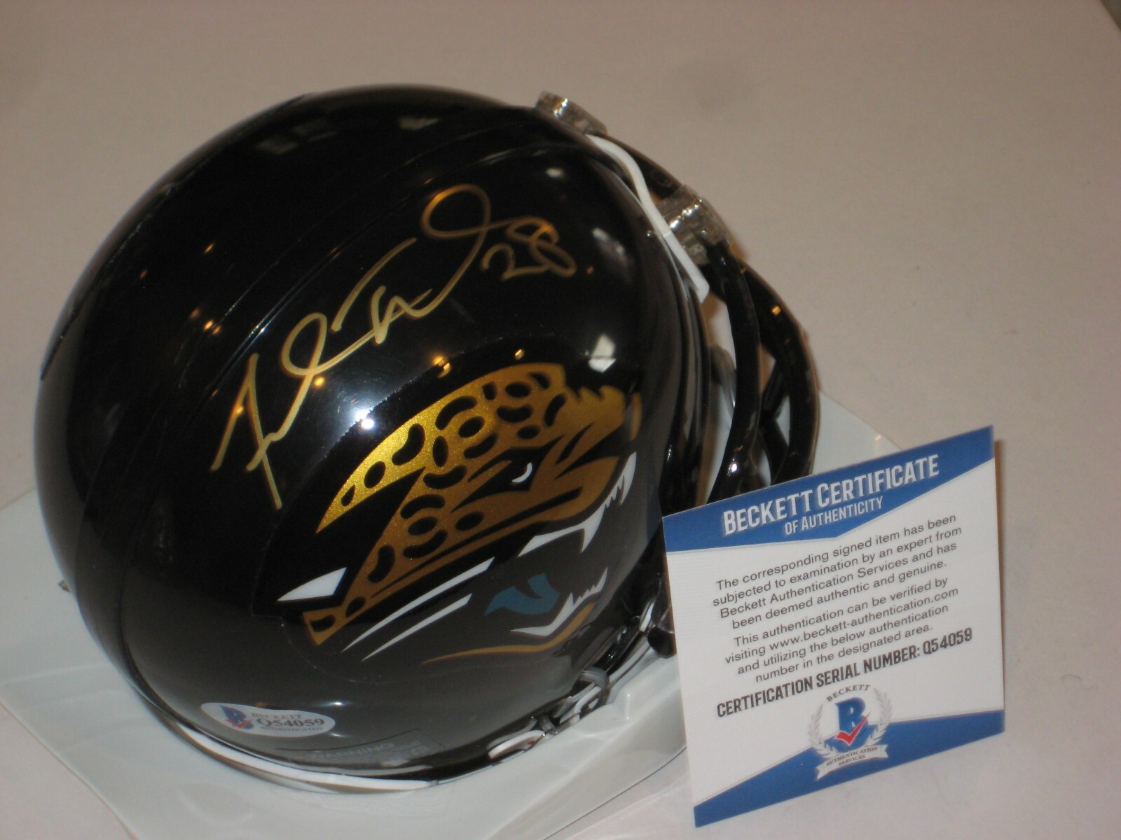 FRED TAYLOR Signed Jacksonville JAGUARS Mini-helmet w/ Beckett COA