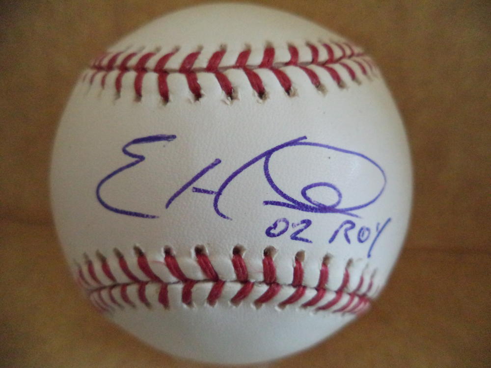 ERIC HINSKE 02 ROY BLUE JAYS SIGNED AUTOGRAPHED M.L. BASEBALL W/COA