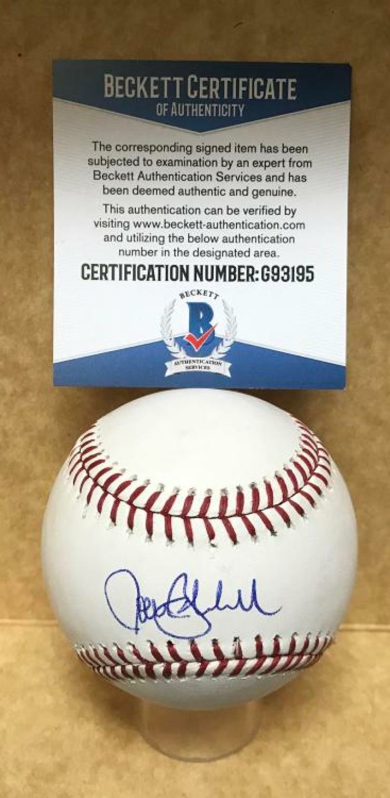 ROCCO BALDELLI MINNESOTA TWINS MANAGER SIGNED M.L. BASEBALL BECKETT G93195