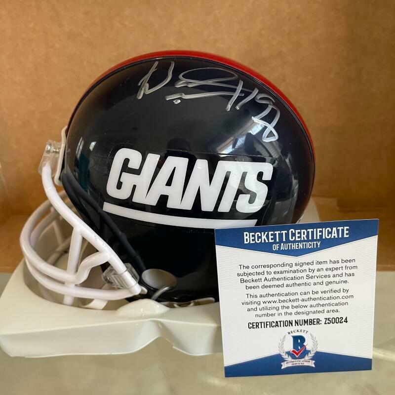 DAMONTRE MOORE NEW YORK GIANTS SIGNED AUTO MINI HELMET BECKETT Z50024