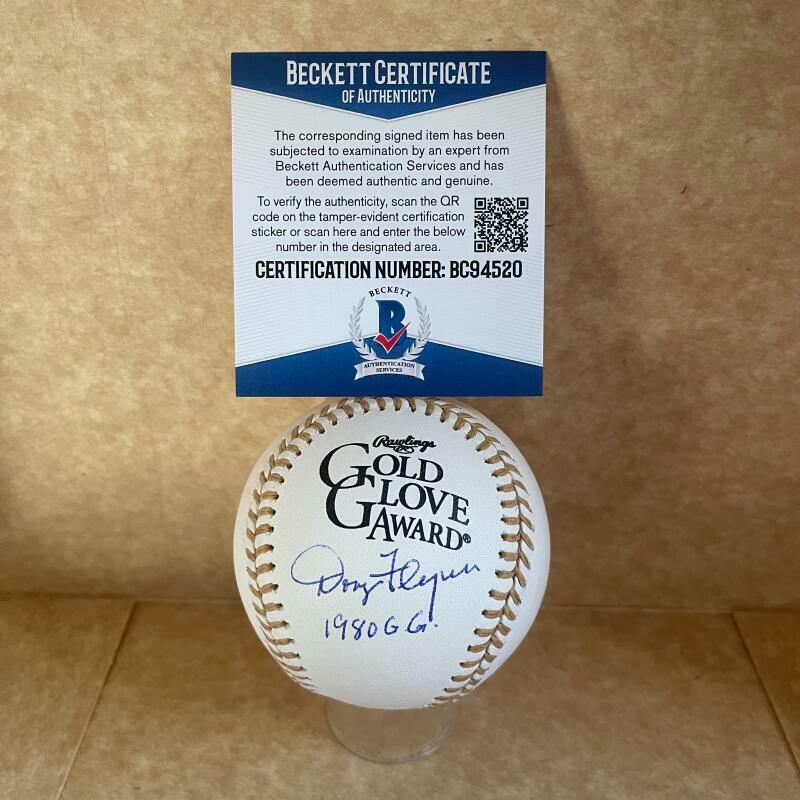 DOUG FLYNN REDS 1980 GG SIGNED AUTO GOLD GLOVE BASEBALL BECKETT BC94520