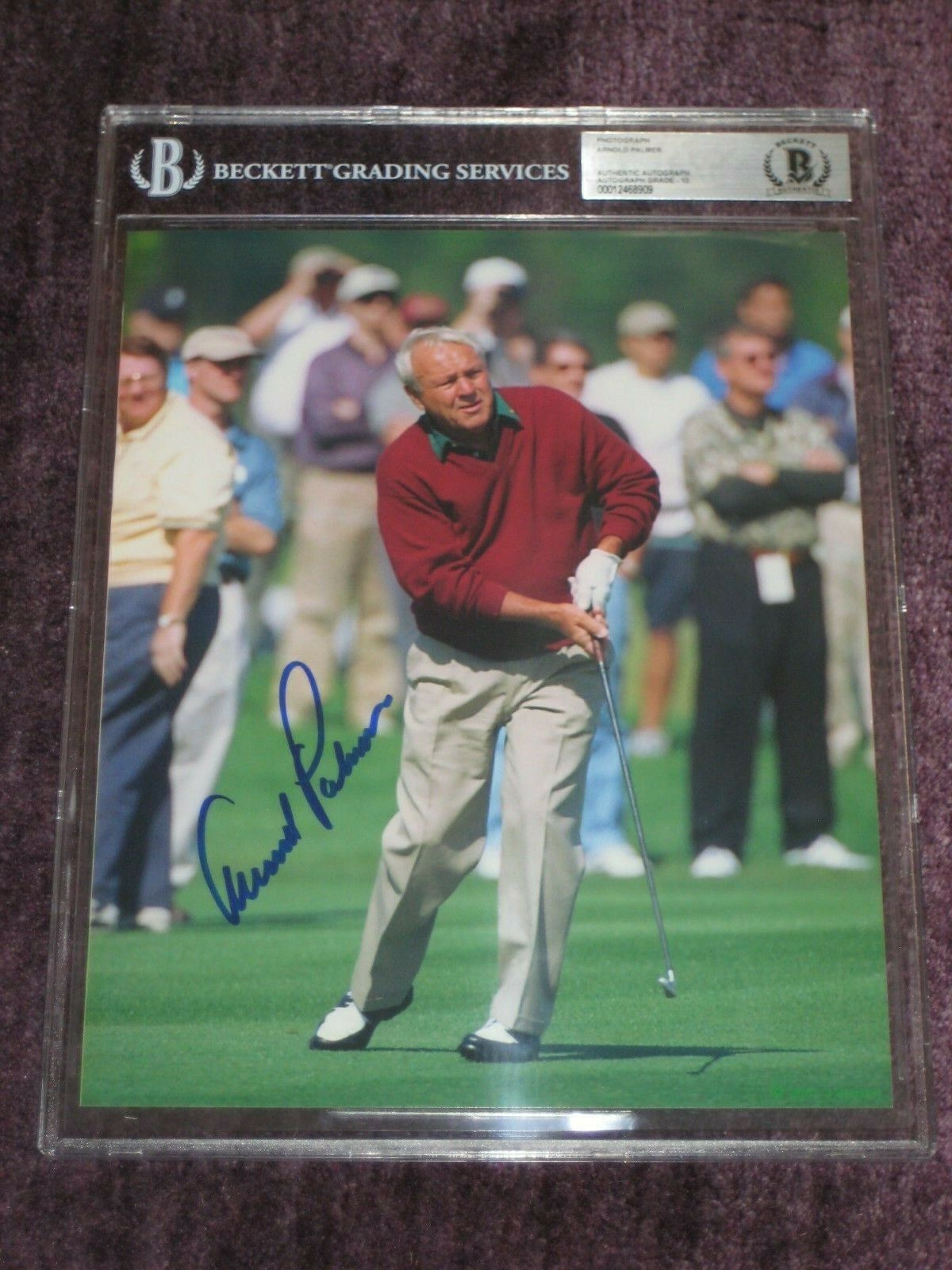 ARNOLD PALMER Signed 8 X 10 PHOTO Beckett Authenticated Encapsulated