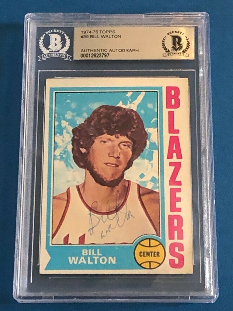 BILL WALTON SIGNED 1974-75 TOPPS ROOKIE CARD #39 BECKETT – ROOKIE SIGNATURE COLLECTIBLE MEMORABILIA