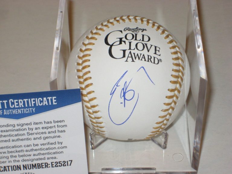 ERIC HOSMER (PADRES) SIGNED OFFICIAL GOLD GLOVE BASEBALL W/ BECKETT COA COLLECTIBLE MEMORABILIA