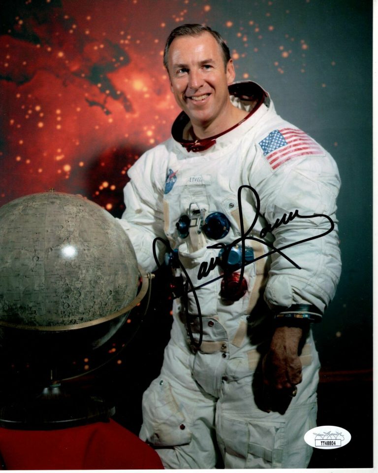 JAMES JIM LOVELL Signed 8x10 NASA ASTRONAUT Photo JSA | Autographia