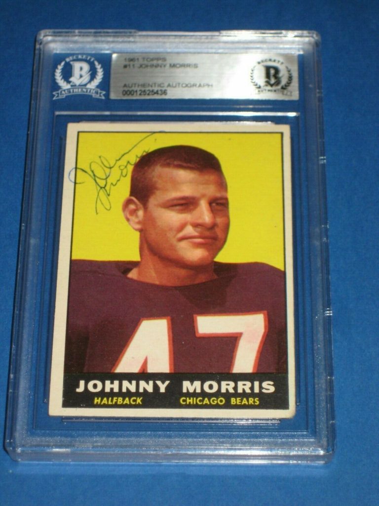 JOHNNY MORRIS SIGNED 1961 TOPPS ROOKIE CARD #11 BECKETT AUTHENTICATED COLLECTIBLE MEMORABILIA