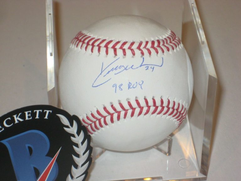 KERRY WOOD (CUBS) SIGNED OFFICIAL MLB BASEBALL BECKETT WITNESSED W/ ROY INSC COLLECTIBLE MEMORABILIA