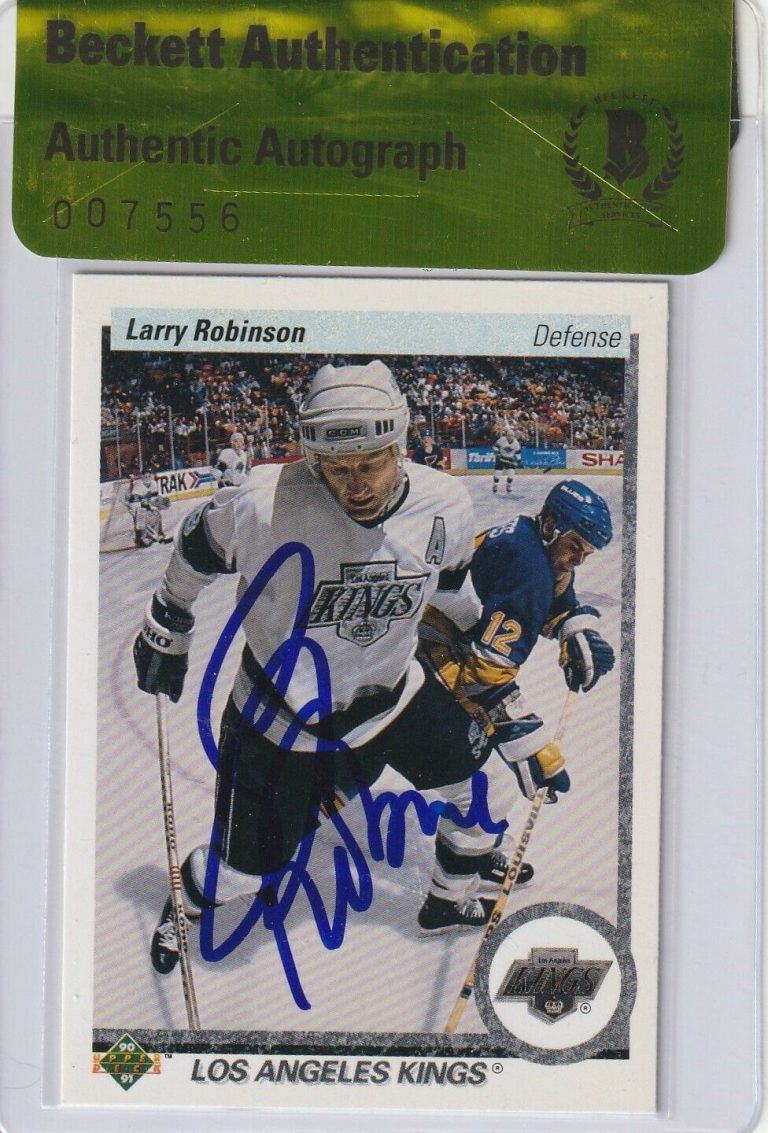 LARRY ROBINSON SIGNED 1990-91 UPPER DECK CARD #52 W/ BECKETT AUTHENTICITY SEAL COLLECTIBLE MEMORABILIA