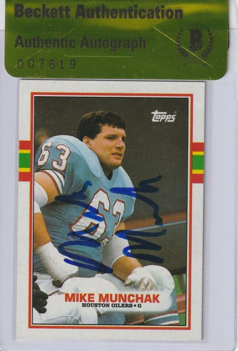 MIKE MUNCHAK SIGNED 1989 TOPPS CARD #97 W/ BECKETT AUTHENTICITY SEAL COLLECTIBLE MEMORABILIA