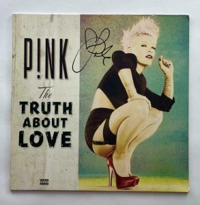 PINK P!NK SIGNED AUTOGRAPH ALBUM VINYL RECORD THE TRUTH ABOUT LOVE W/ JSA LOA COLLECTIBLE MEMORABILIA