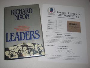 PRESIDENT RICHARD NIXON SIGNED LEADERS HARDCOVER BOOK W/ BECKETT LOA – 1ST PRINT COLLECTIBLE MEMORABILIA