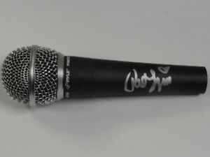 RAELYNN SIGNED MICROPHONE THE VOICE COUNTRY SUPERSTAR EXACT PROOF COLLECTIBLE MEMORABILIA