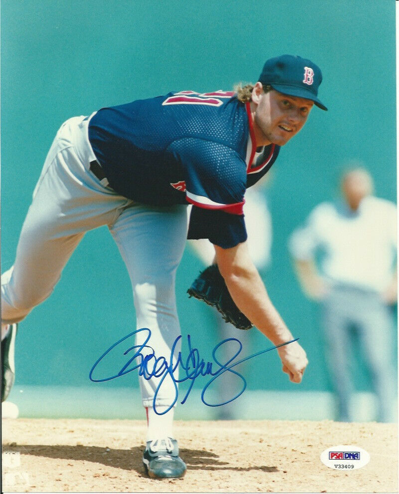 ROGER CLEMENS (BOSTON RED SOX) SIGNED 8×10 PHOTO WITH PSA/DNA COA COLLECTIBLE MEMORABILIA