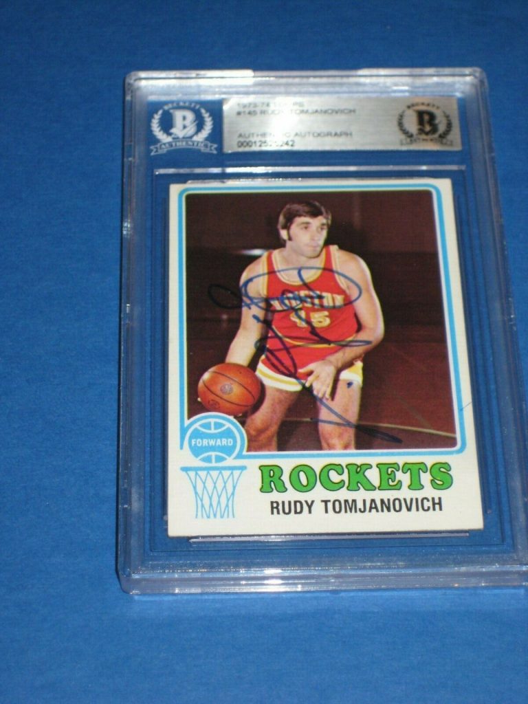 RUDY TOMJANOVICH SIGNED 1973-74 TOPPS CARD #145 BECKETT AUTHENTICATED COLLECTIBLE MEMORABILIA