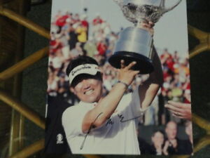 YE YANG SIGNED PGA CHAMP 8X10 PHOTO Y.E. STAR KOREA