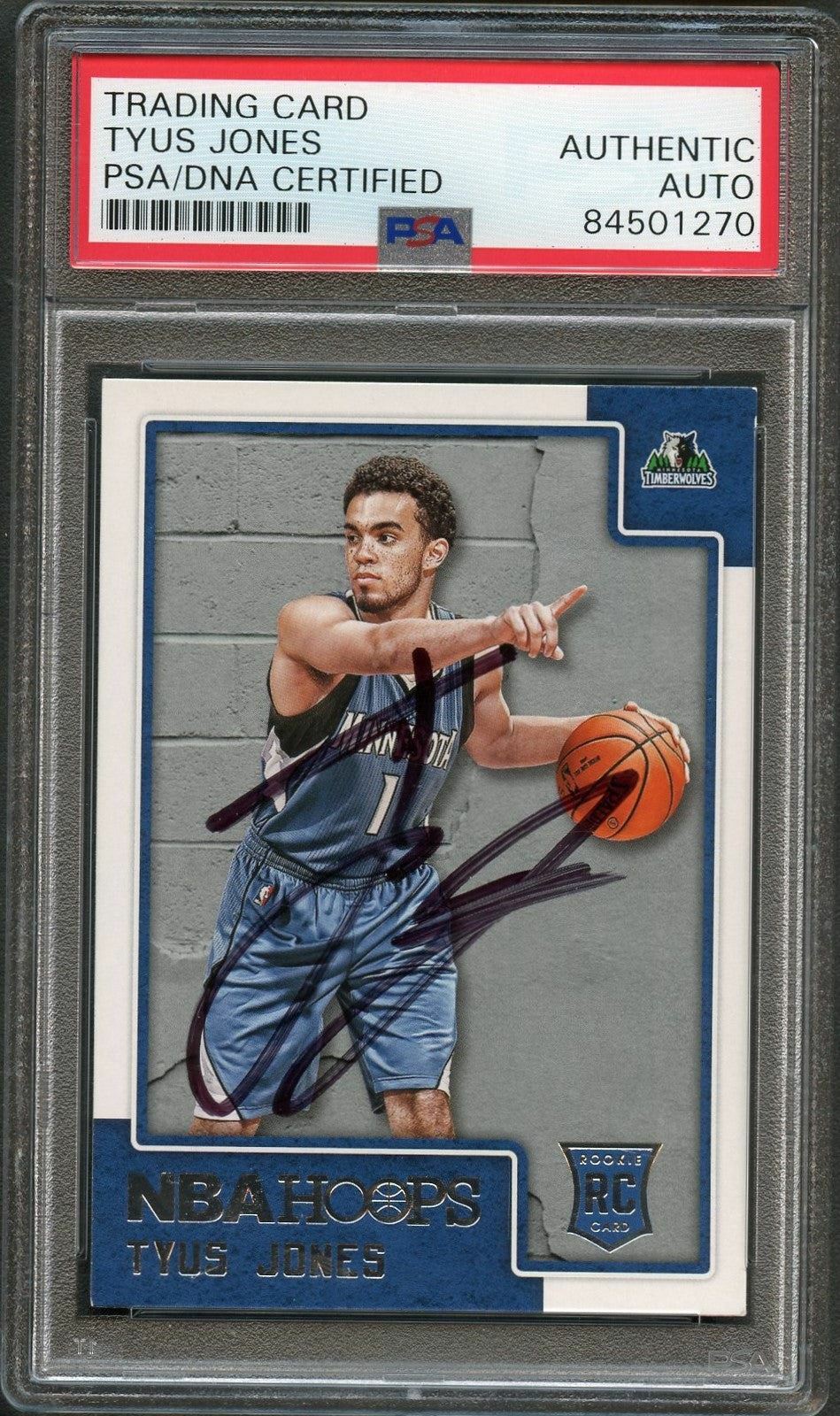 2015-16 NBA Hoops #293 Tyus Jones Signed Card AUTO PSA Slabbed RC Minnesota Timb