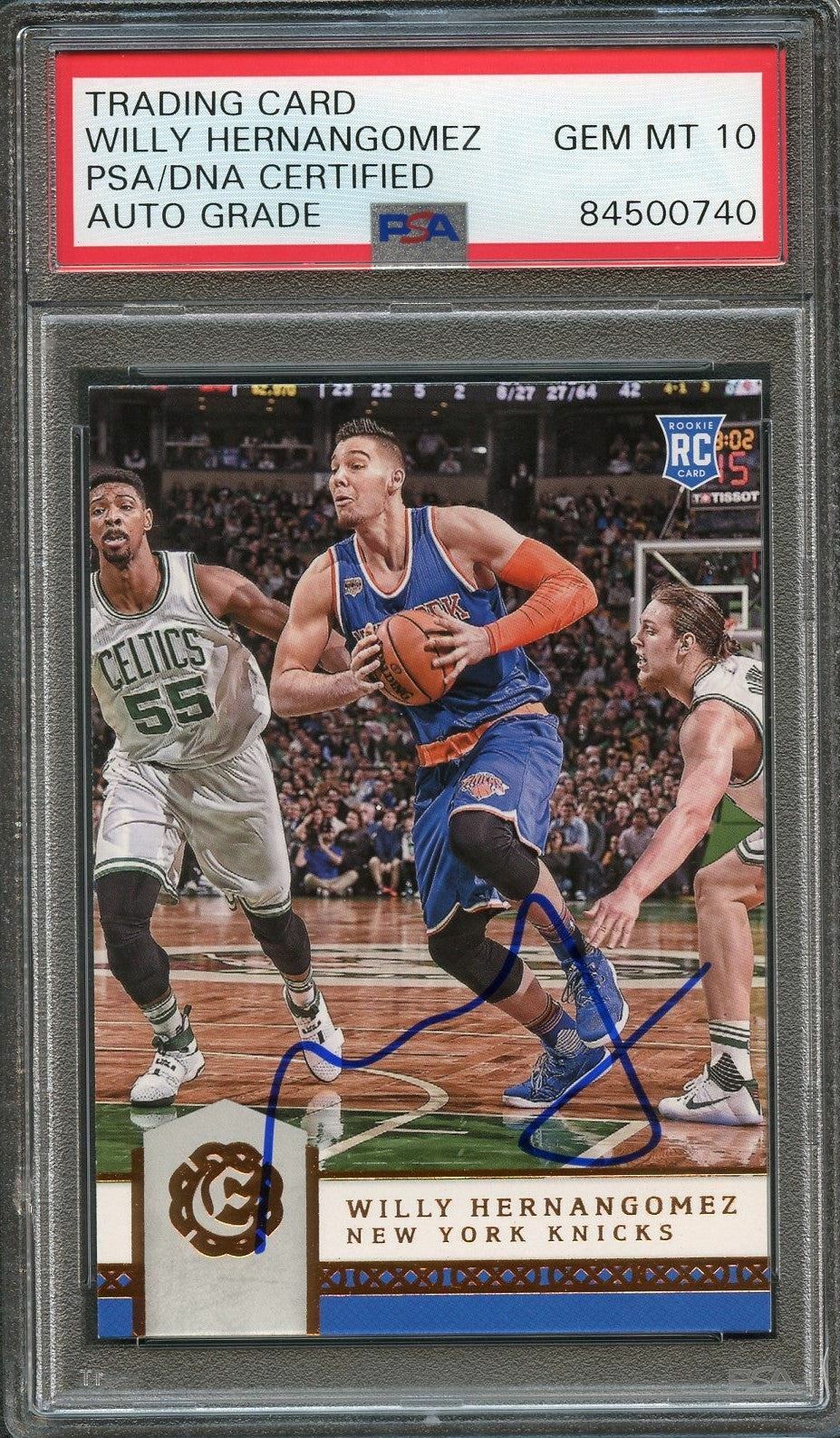 2016-17 Panini Excalibur #117 Willy Hernangomez Signed Card AUTO 10 PSA Slabbed