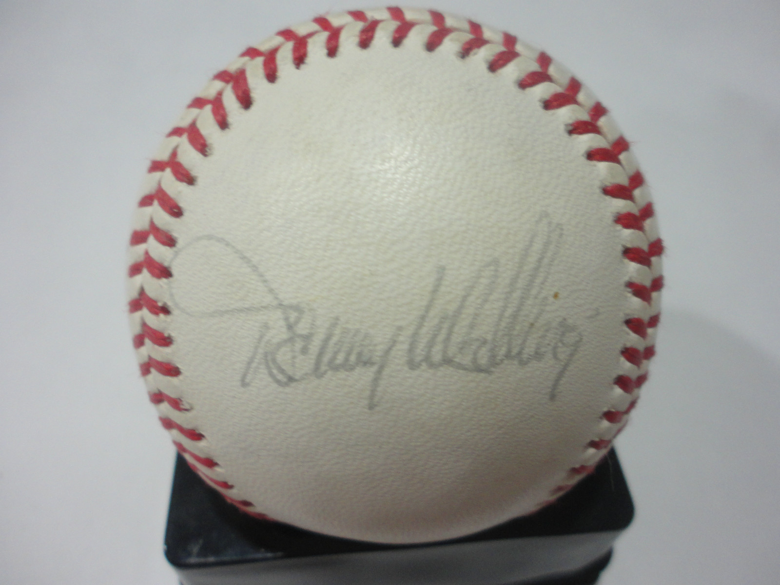 LEE SMITH,BRAUN,COLEMAN,ZEILE,WORRELL,MCGEE,MCCARVER,PENDLETON SIGNED BASEBALL