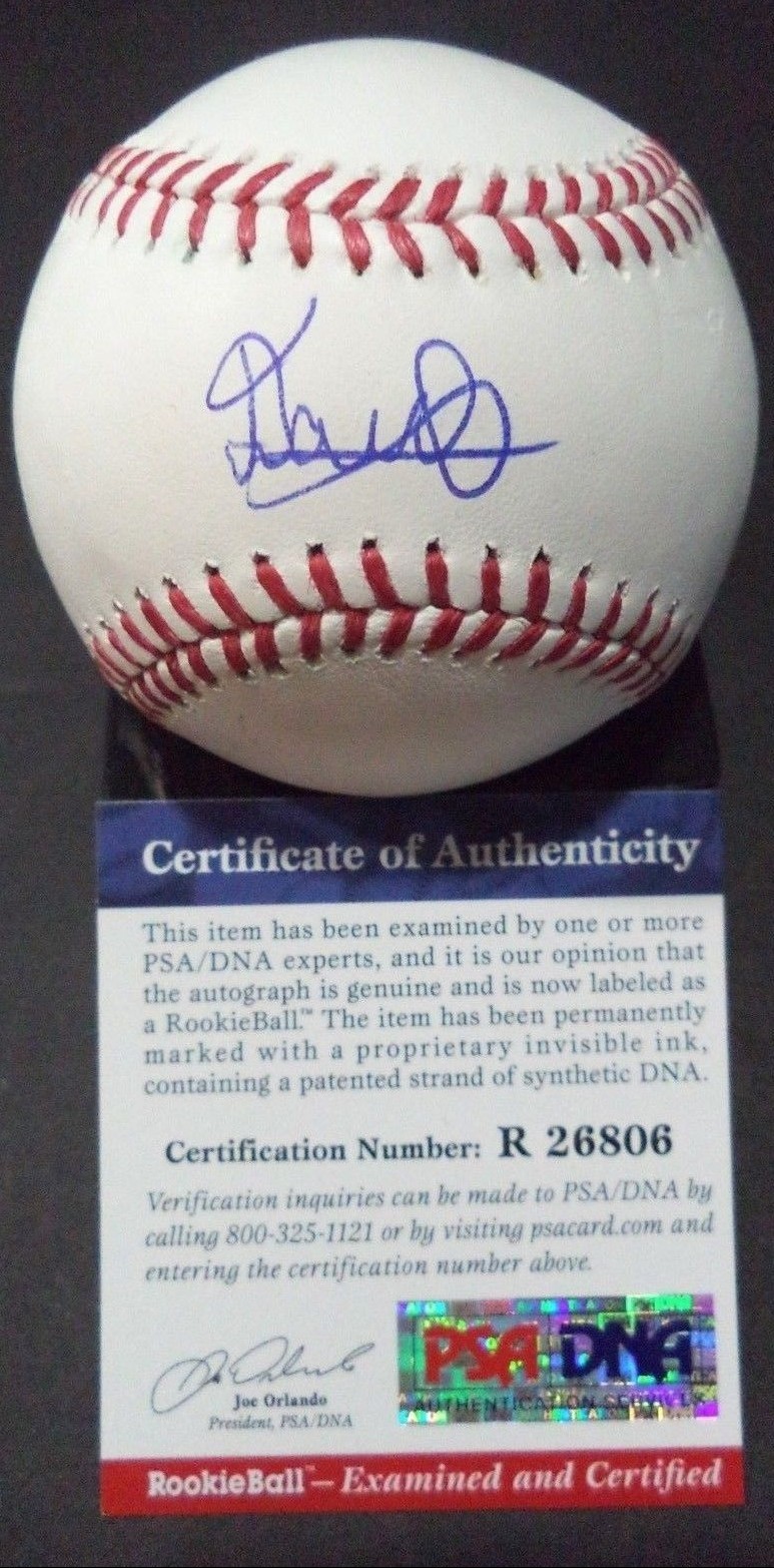 DANIEL CARBONELL GIANTS SIGNED M.L. BASEBALL 