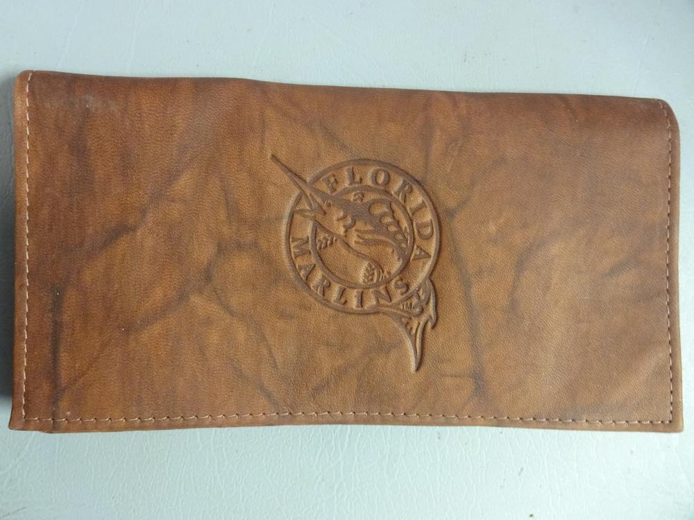 FLORIDA MARLINS BROWN LEATHER CHECK WALLET