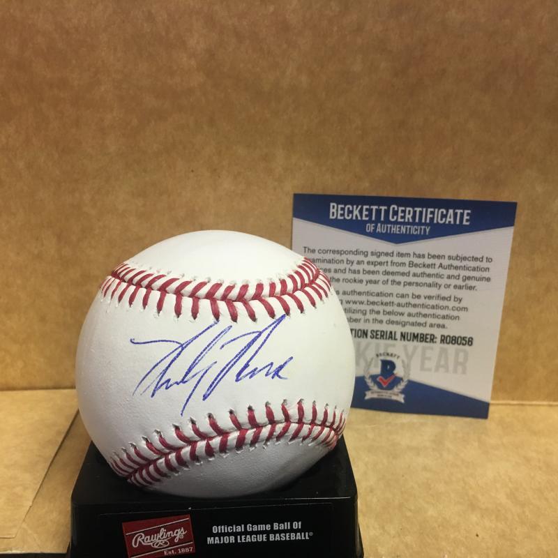 MICKEY MONIAK PHILADELPHIA PHILLIES SIGNED M.L. BASEBALL ROOKIE YEAR BECKETT COA
