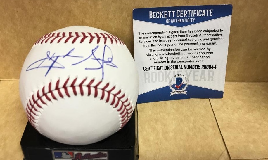 STEPHEN GONSALVES MINNESOTA TWINS ROOKIE YEAR SIGNED M.L. BALL BECKETT R08044