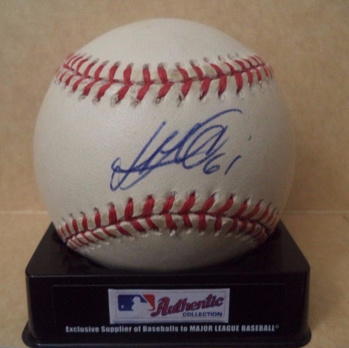 LIVAN HERNANDEZ MIAMI MARLINS ROOKIE SIGNATURE SIGNED AUTOGRAPH N.L BASEBALL COA