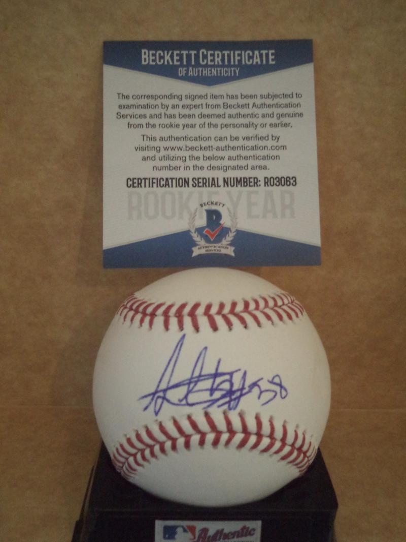 ALBERT ABREU NEW YORK YANKEES ROOKIE YEAR SIGNED ML BASEBALL BECKETT R03063