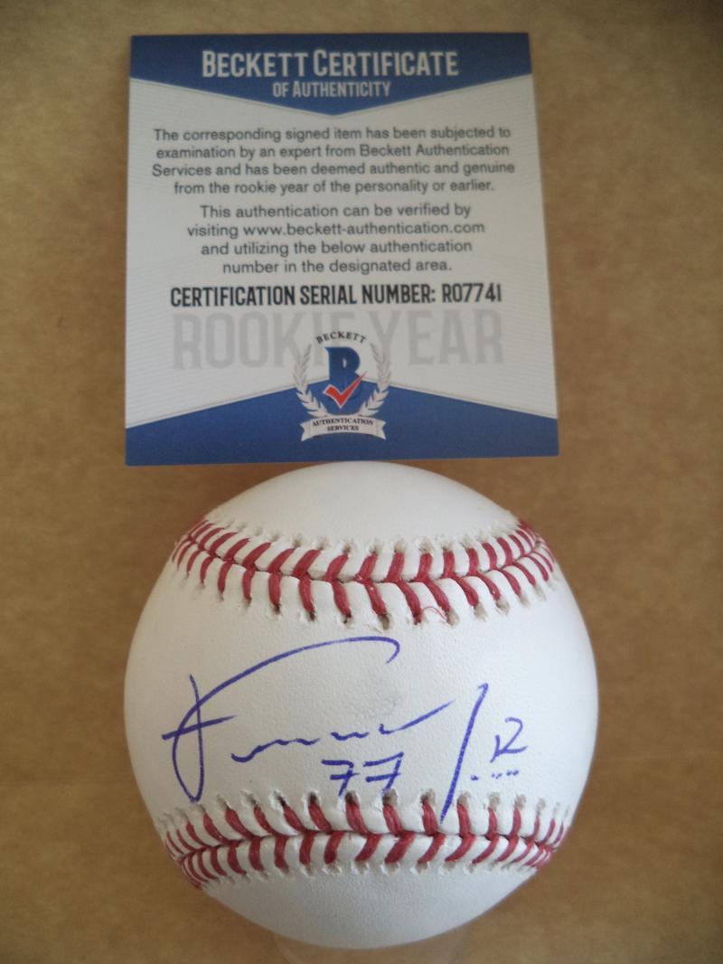 FERNANDO ROMERO MINNESOTA TWINS ROOKIE YEAR SIGNED ML BASEBALL BECKETT R07741