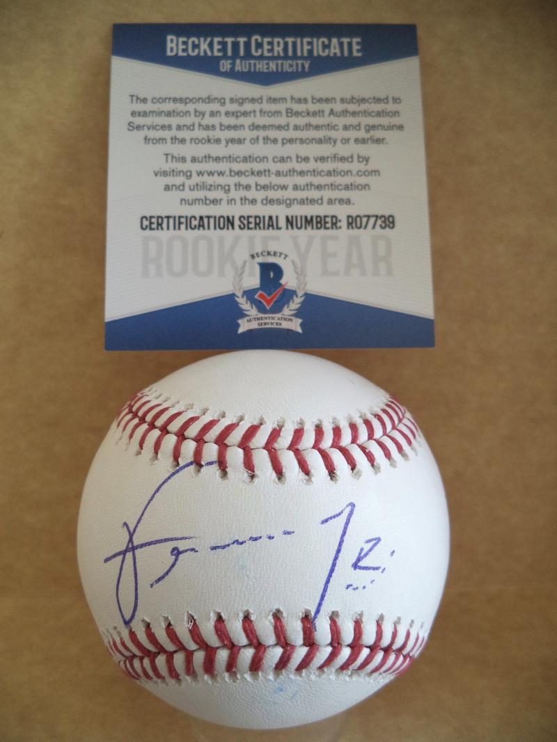 FERNANDO ROMERO MINNESOTA TWINS ROOKIE YEAR SIGNED ML BASEBALL BECKETT R07739