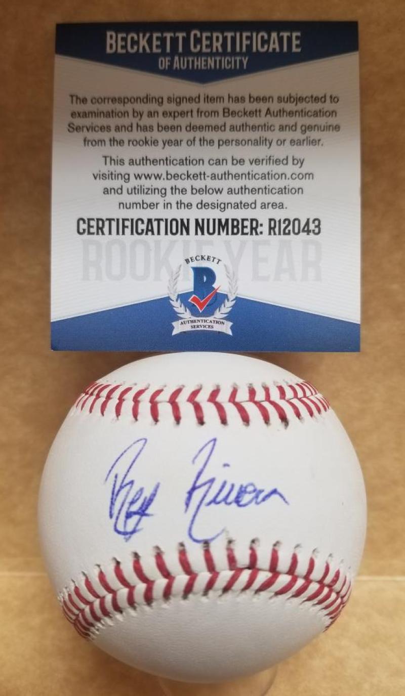REYNALDO RIVERA DETROIT TIGERS ROOKIE YEAR SIGNED M.L. BASEBALL BECKETT R12043