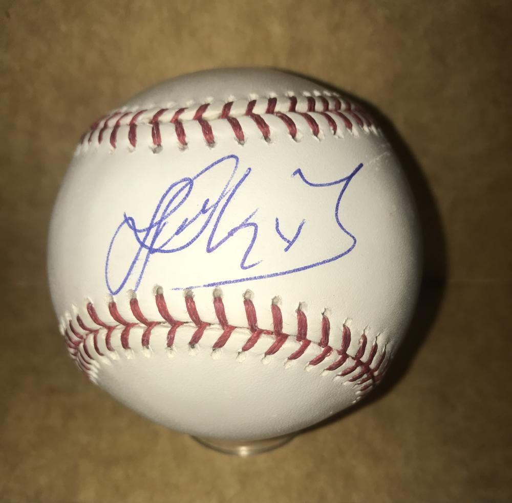 LUIS VALBUENA INDIANS/CUBS SIGNED AUTOGRAPHED M.L. BASEBALL W/COA