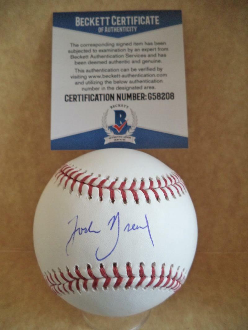 JOSH BREAUX NEW YORK YANKEES SIGNED AUTOGRAPHED M.L. BASEBALL BECKETT G58208