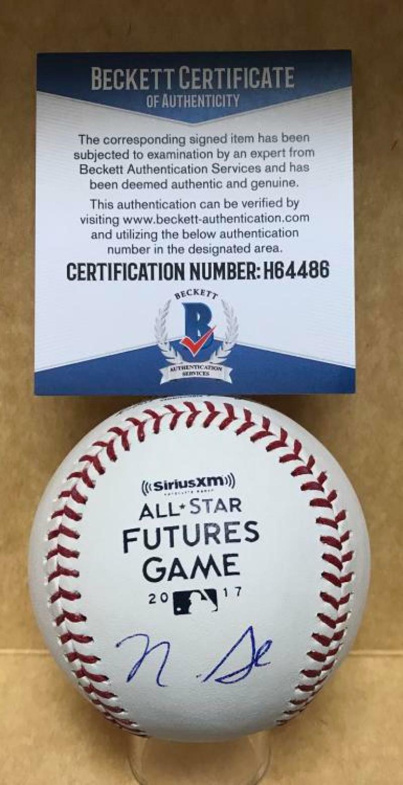 NICK SENZEL CINCINNATI REDS SIGNED 2017 FUTURES GAME BASEBALL BECKETT H64486